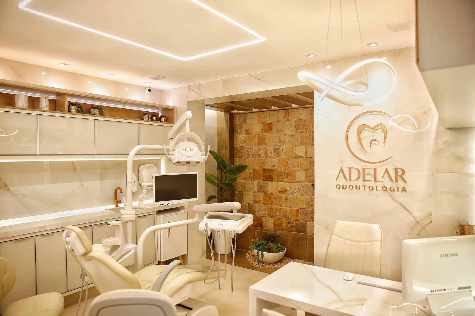 Consultório odontológico equipado da Adelar Odontologia