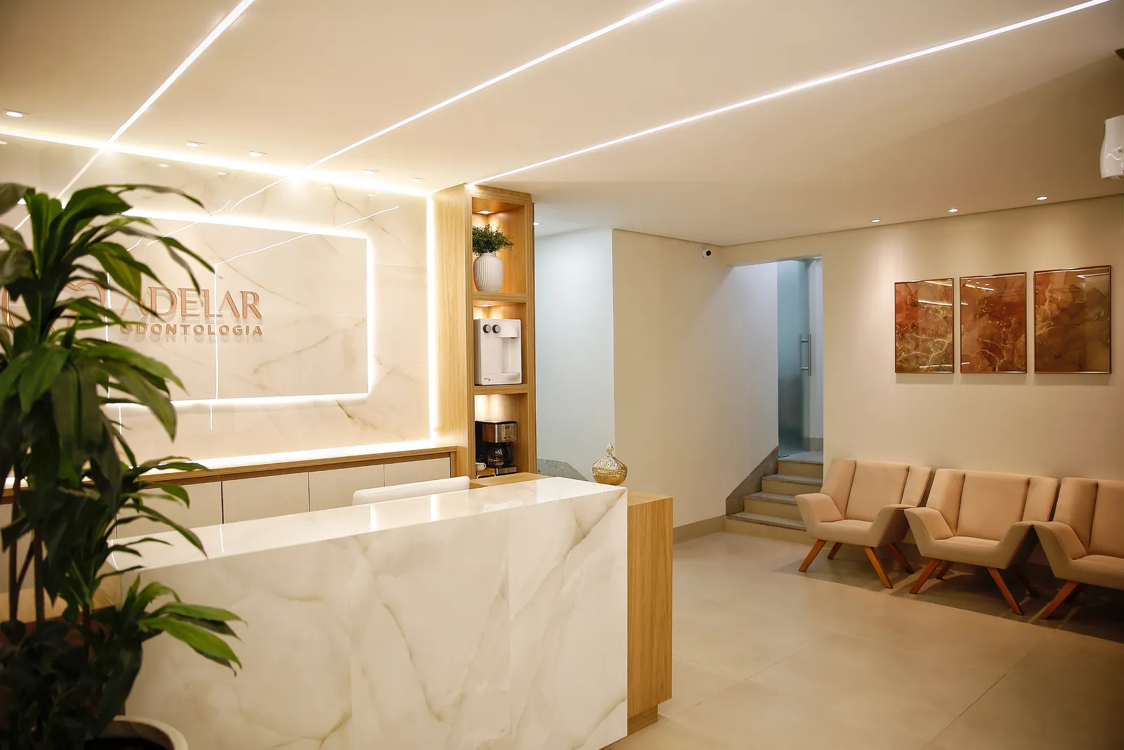 Sala de espera climatizada da clínica